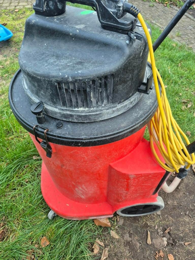 stofzuiger numatic wvd 1800dh, Enlèvement, Utilisé, Aspirateur