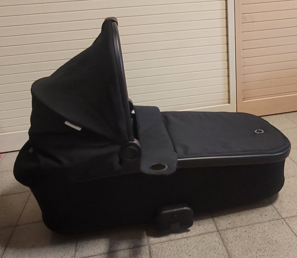 Porte-bébé Maxi Cosi noir 80€, Enfants & Bébés, Enlèvement, Comme neuf, Poussette combi, Maxi-Cosi