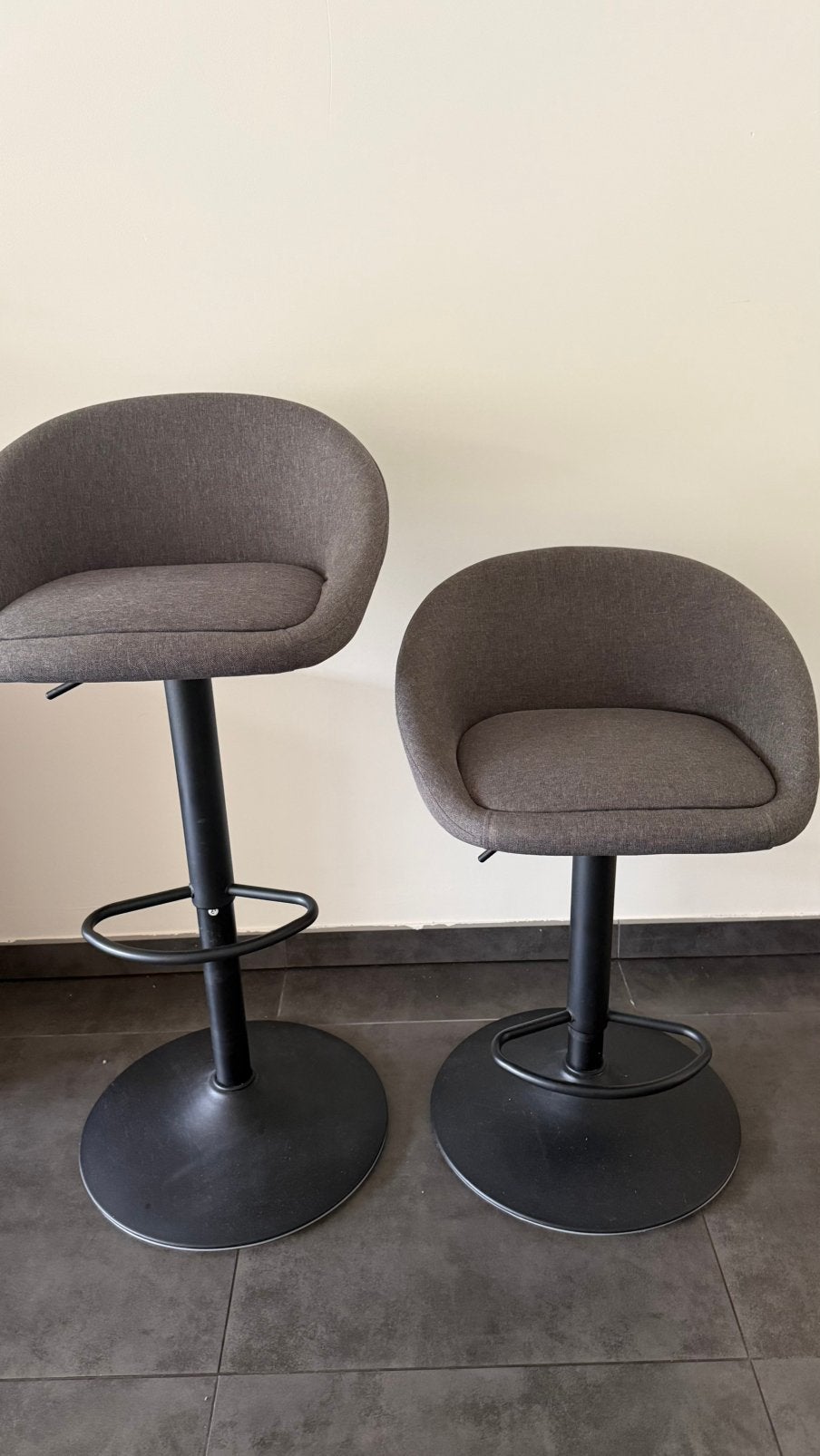 2 tabourets de bar, Maison & Meubles, Tabourets de bar, 2 tabourets, Enlèvement, Comme neuf