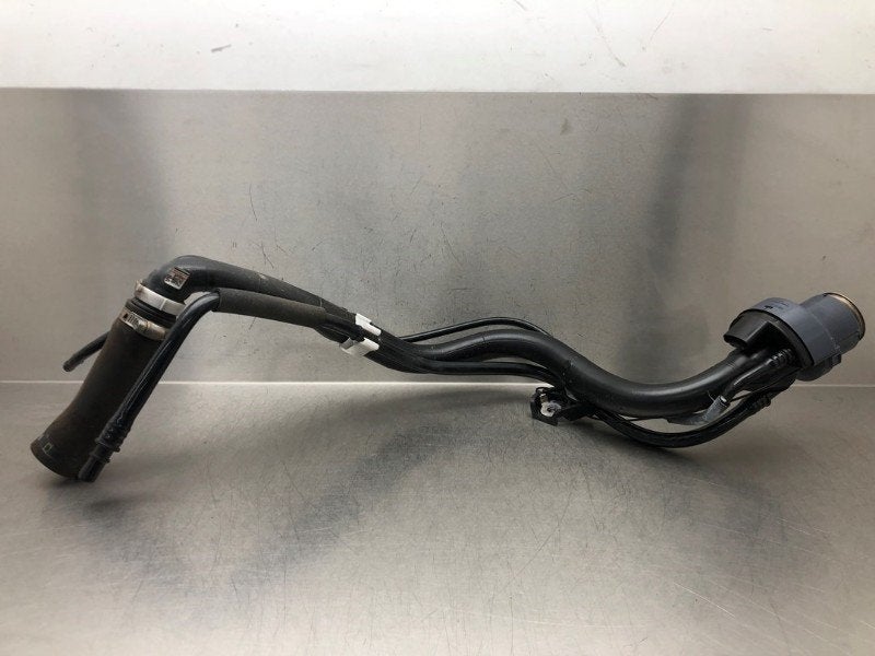 EMBOUT DE REMPLISSAGE Toyota C-HR (X1,X5) (|7774612080|), Utilisé, Toyota