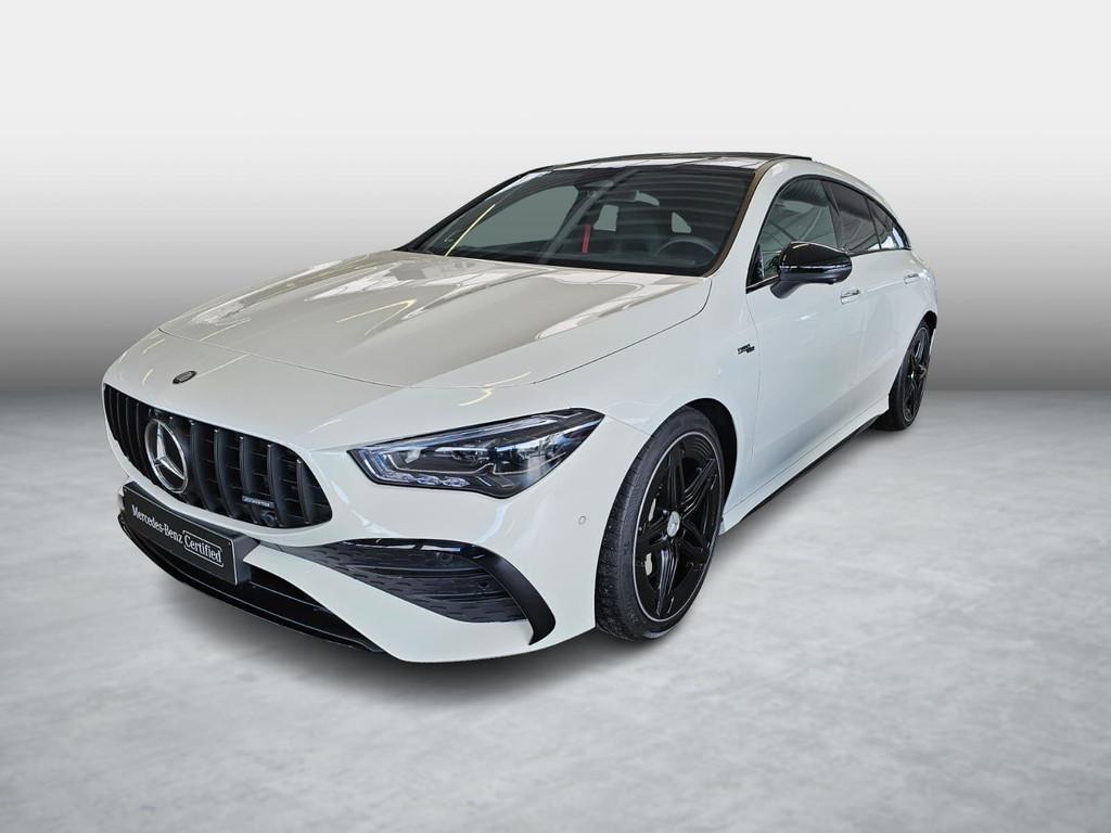 Mercedes-Benz CLA Shooting Brake 35 AMG 4MATIC, Auto's, Mercedes-Benz, Automaat, CLA, Stof, 4 cilinders