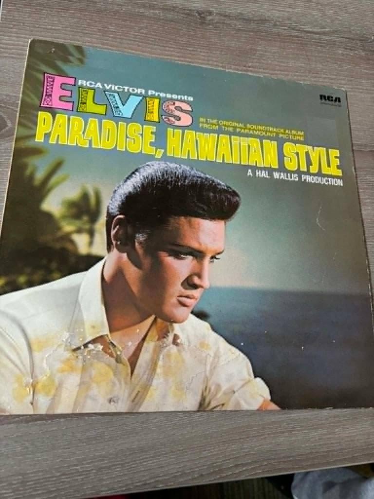 Elvis lp, Paradise Hawayan style, Engelse persing, green, Gebruikt, Ophalen of Verzenden, Rock-'n-Roll, 12 inch