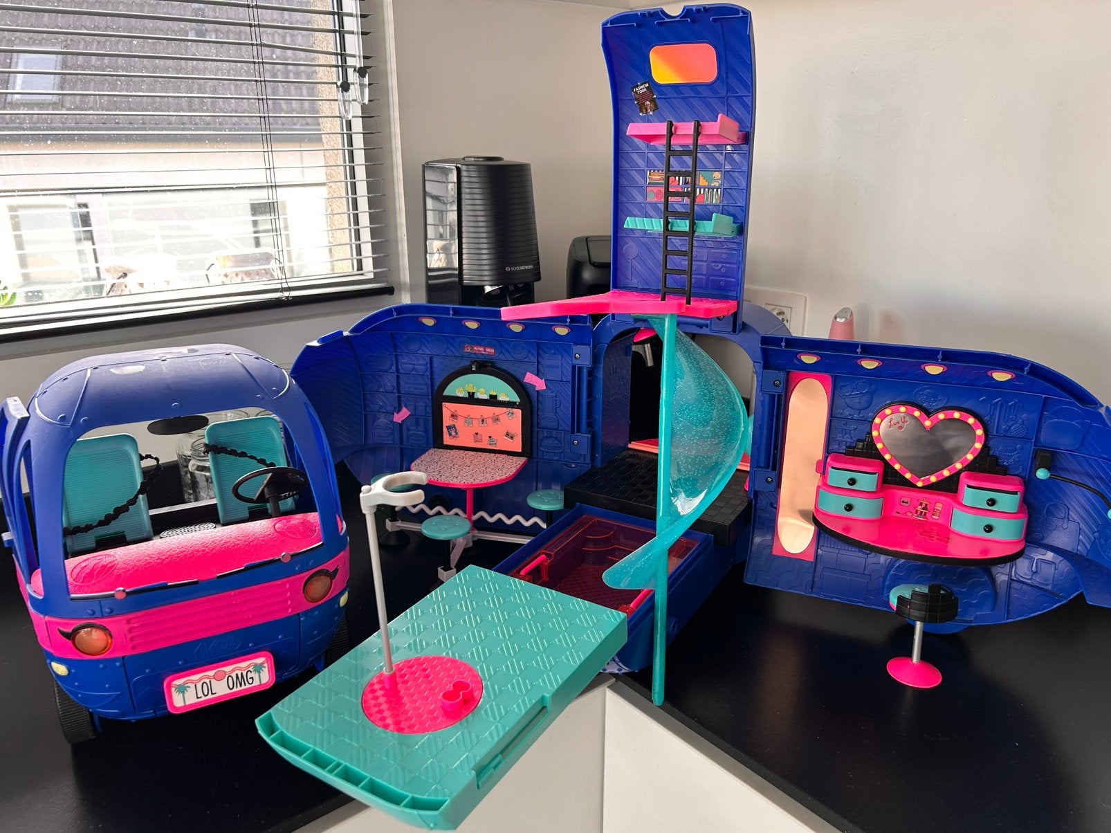 Collectie LOL poppen en Monster haai, Ophalen, Zo goed als nieuw