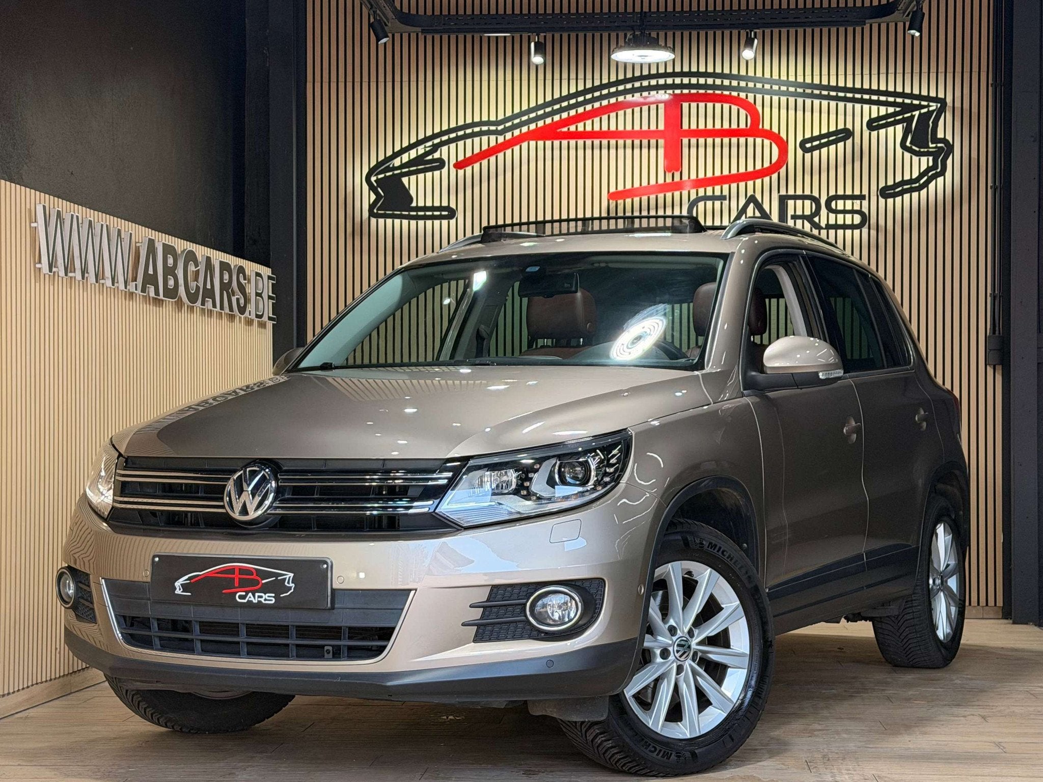 Volkswagen Tiguan 1.4 TSI Sport * 1ER PROPRIETAIRE * GARANTI, 90 kW, Euro 5, 122 pk, Gebruikt