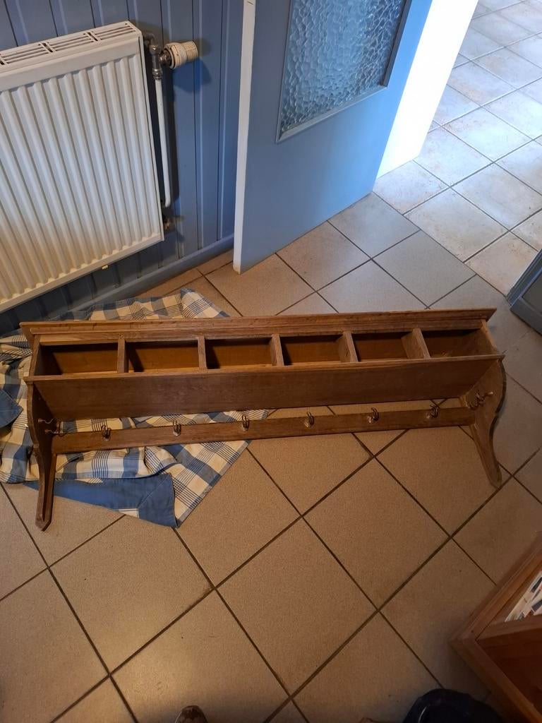 Archelle  porte manteau en chêne, Enlèvement