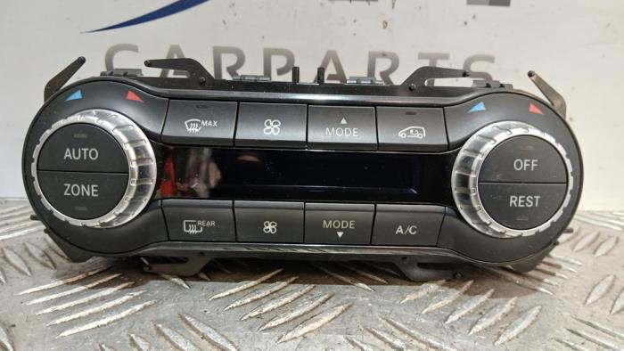 Panneau de commandes chauffage d'un Mercedes CLA, 3 mois de garantie, Utilisé, -, -