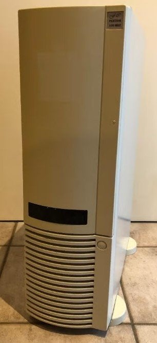BB10 Extra Large Big Tower AT Case (P8P9 power connector), Computers en Software, Computerbehuizingen, Ophalen, Zo goed als nieuw