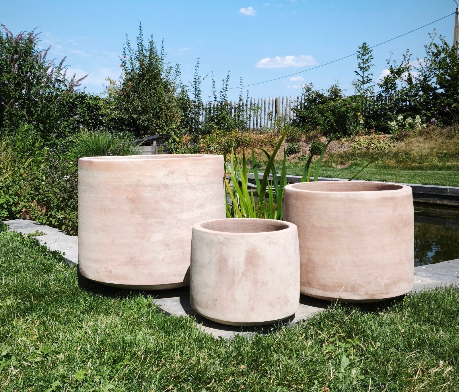Exclusieve premium set van 3 terracotta bloempotten, Tuin en Terras, Ophalen, Nieuw, Rond, Balkon