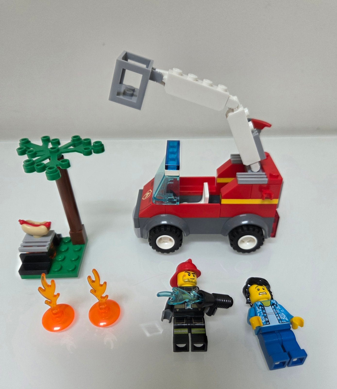 LEGO City Barbecue Brandweer redding (60212) compleet, City, Lego, Enlèvement, Utilisé