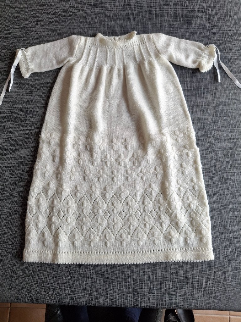 Doopkleedje wit met mutsje en sokjes, Kinderen en Baby's, Babykleding | Overige, Ophalen