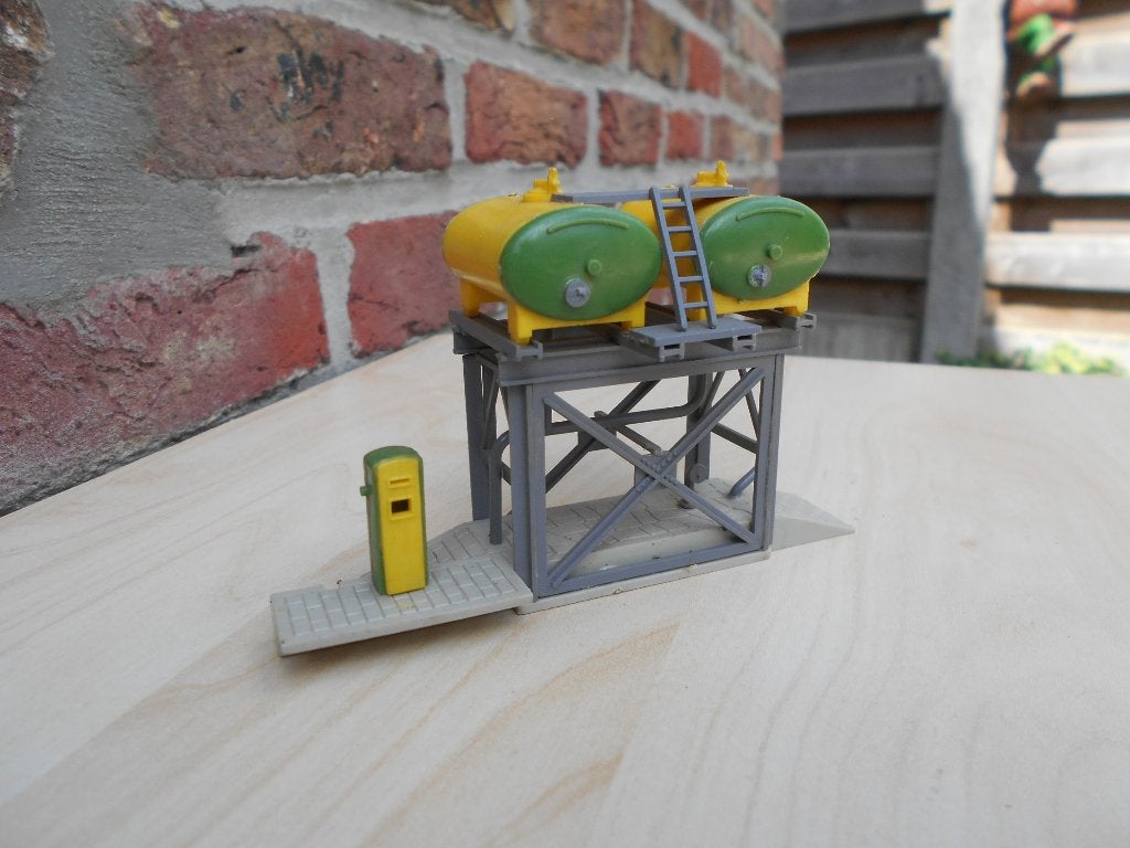 faller H0 dieselpomp voor locomotieven, Hobby & Loisirs créatifs, Trains miniatures | HO, Utilisé, Pont, Tunnel ou Bâtiment, Enlèvement ou Envoi