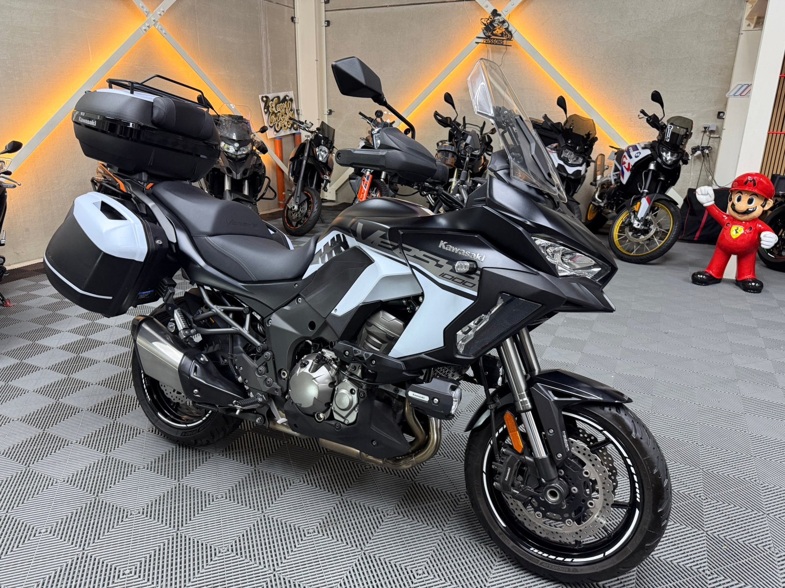 KAWASAKI VERSYS 1000 SE GRAND TOURER * GARANTIE * 2020, Motoren, Motoren | Kawasaki, Occasion, Motorrijbewijs A, Bedrijf, Toermotor