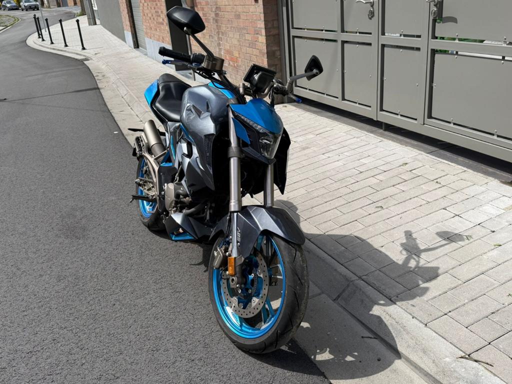 Moto zontes 310cc 2023 Full options, Motoren, Overige Motoren