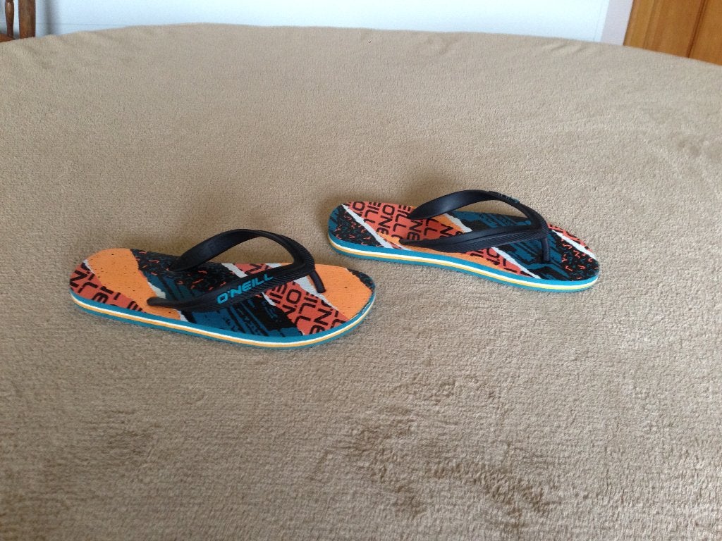 Slippers, O'Neill, maat 33-34 zo goed als nieuw, Overige typen, Ophalen of Verzenden, Zo goed als nieuw, O'Neill