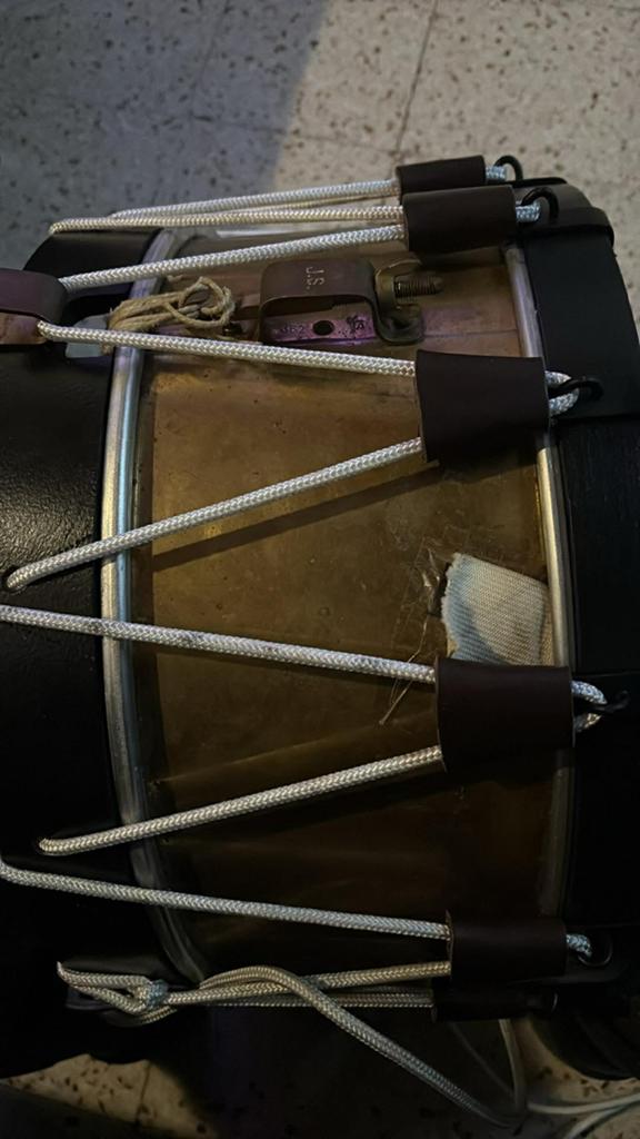 Tambour de gille js, Musique & Instruments, Enlèvement, Utilisé
