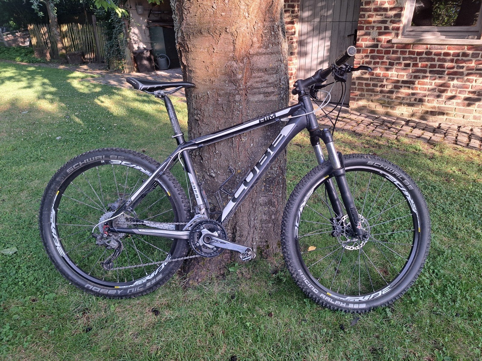 MTB CUBE ACID, PETIT, Vélos & Vélomoteurs, VTT semi-rigide, Enlèvement