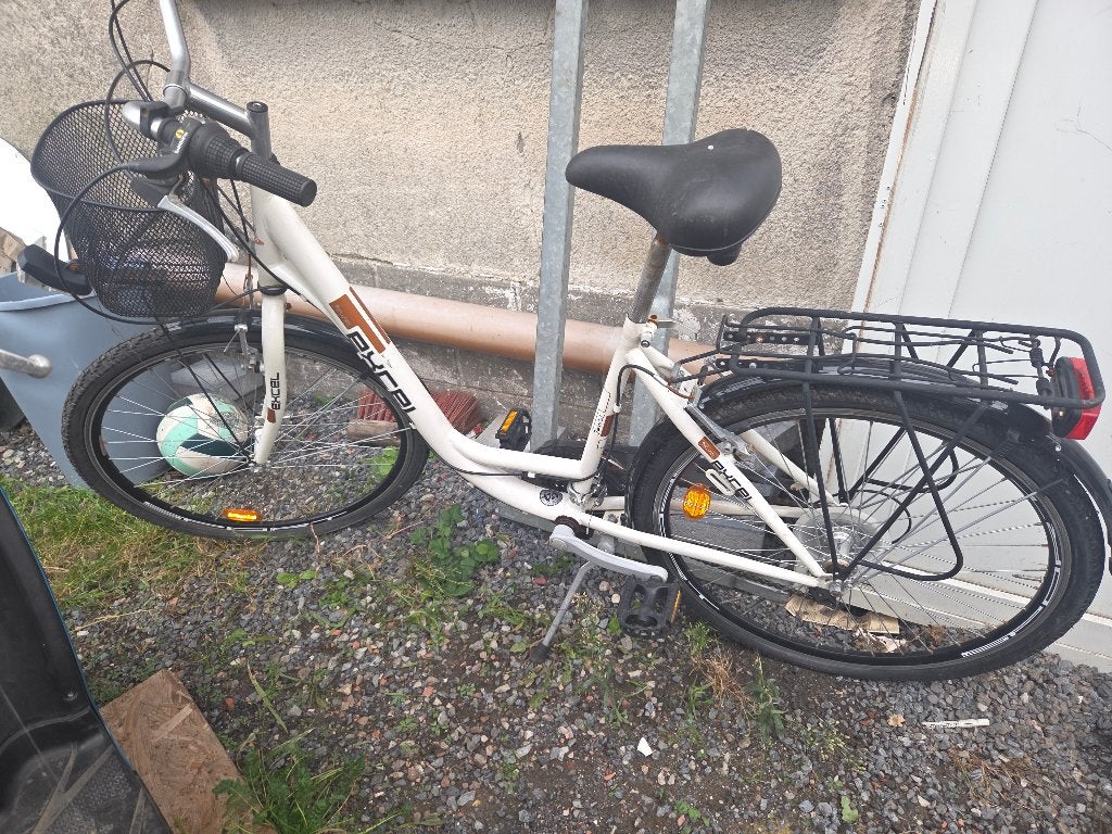 Velo a retaper, Enlèvement, Utilisé, 16 à 20 pouces