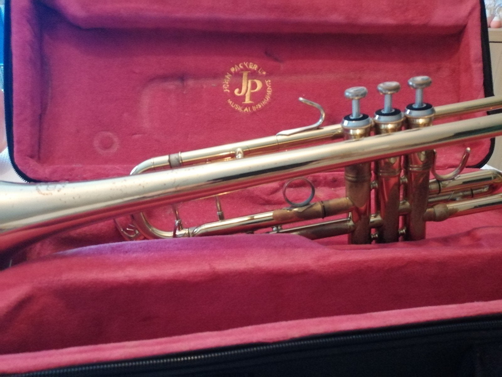 trompet John Packer, Musique & Instruments, Enlèvement