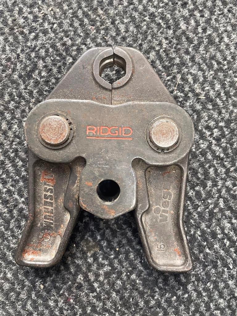 Persbek RIDGID, Ophalen, Zo goed als nieuw