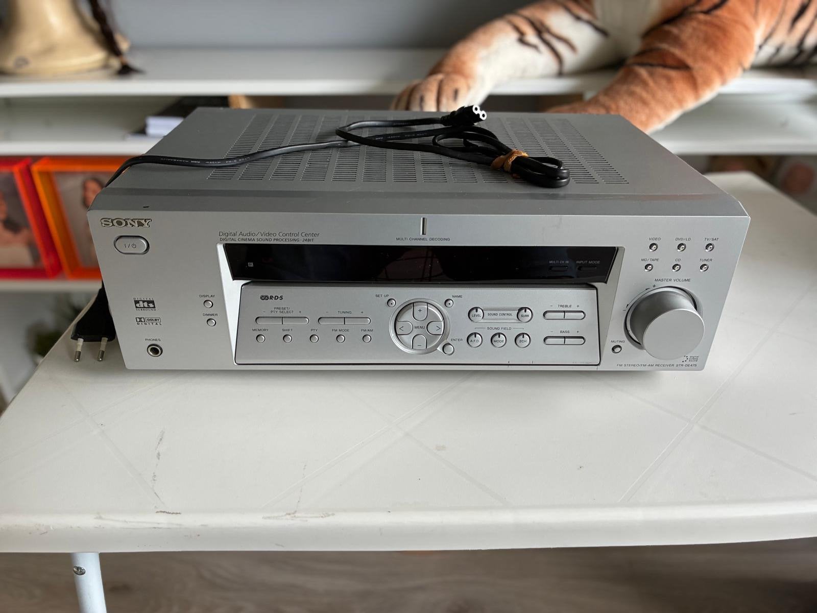 Sony radio versterker/tuner, Enlèvement, Comme neuf, Radio
