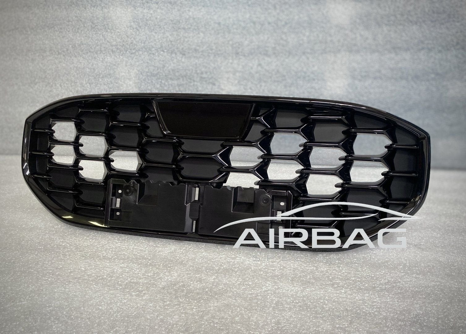 Suzuki Swift 2024+ grille boven 71741-70T00-W9K 7174170T00W9, Gebruikt, -, -, Ophalen of Verzenden