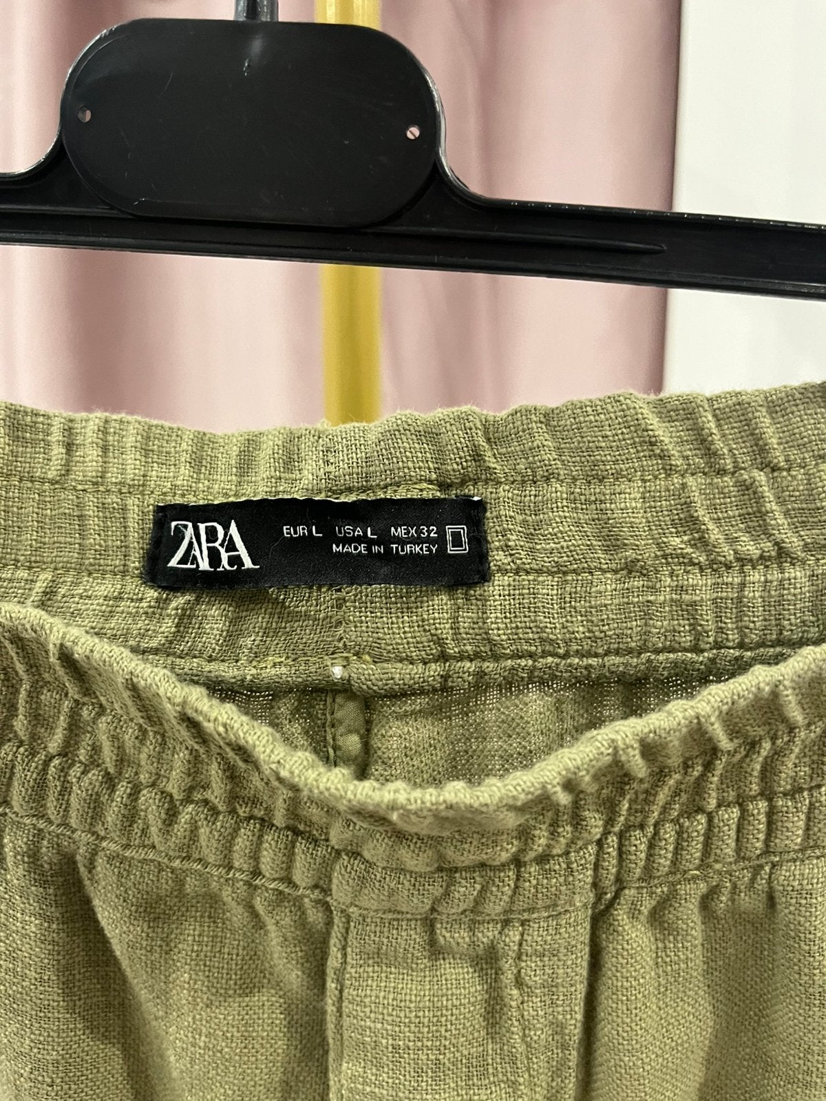 Pantalon Zara, Enlèvement ou Envoi, Comme neuf, Taille 52/54 (L), Vert
