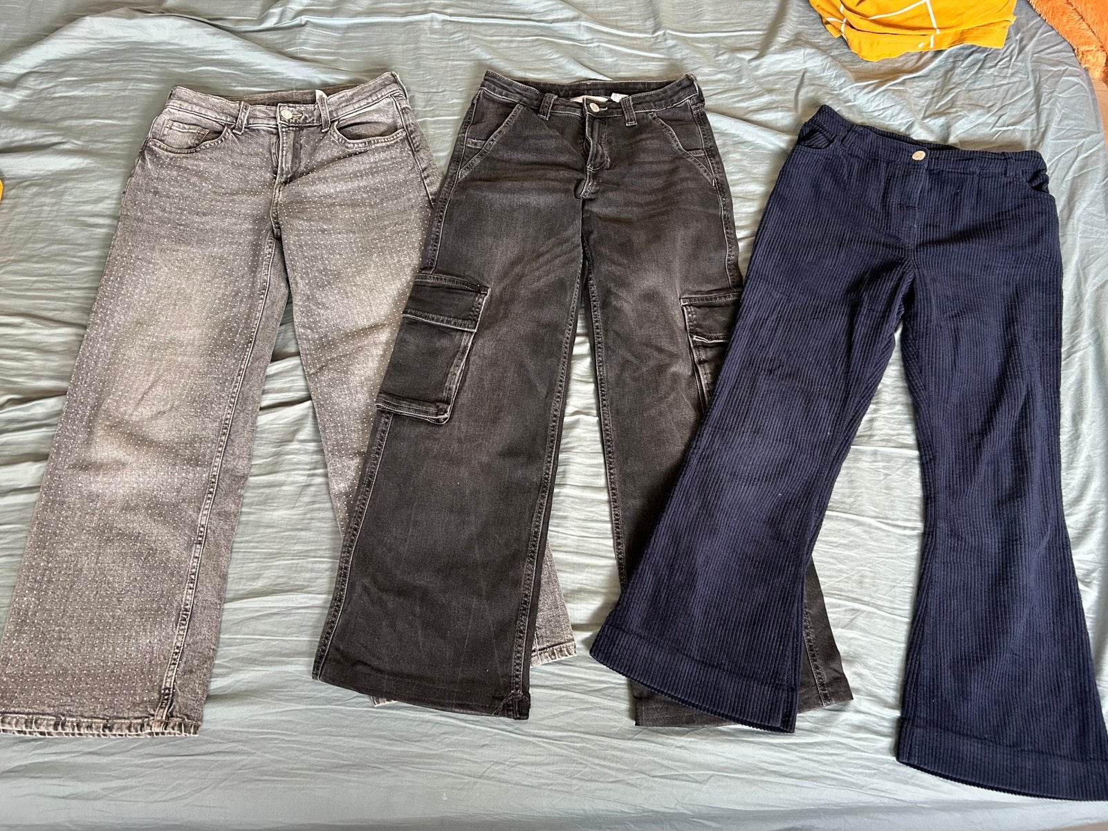 3 lange broeken voor meisjes, maar 152, Kinderen en Baby's, Kinderkleding | Maat 152, Ophalen of Verzenden, Zo goed als nieuw