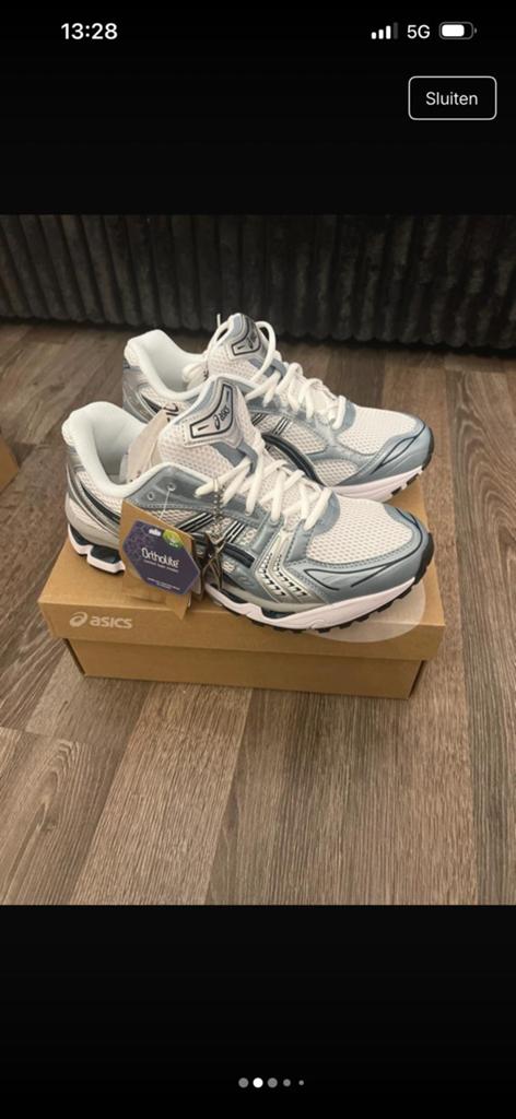 Asics maat 42,5, Ophalen of Verzenden, Nieuw