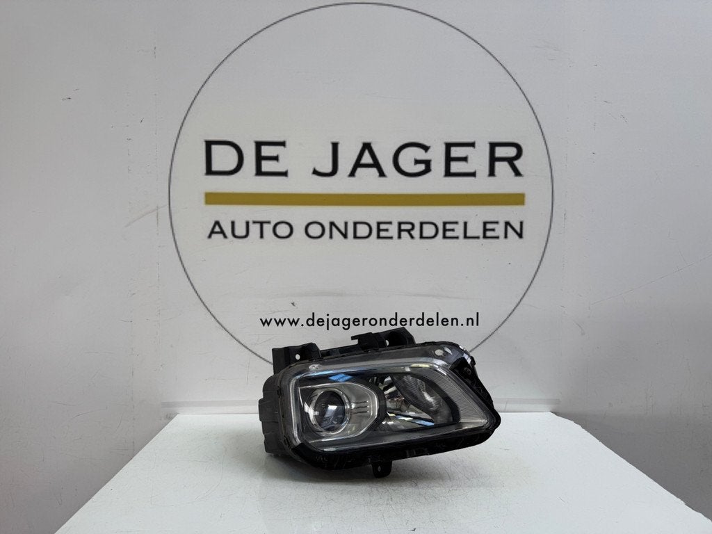 HYUNDAI KONA KOPLAMP RECHTS 92102J9000, Gebruikt, Heolleung-ro 12
06797  Seoul, Info@hyundai.com, Hyundai