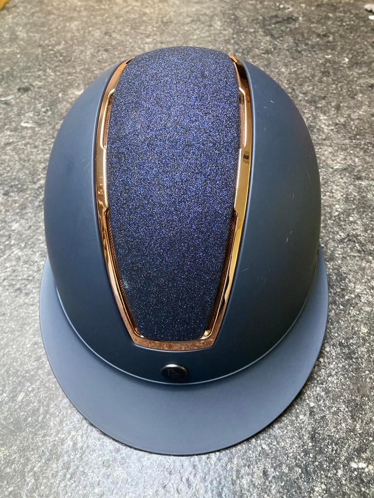Paardrijcap BR Omega donkerblauw - goud, Enlèvement, Comme neuf