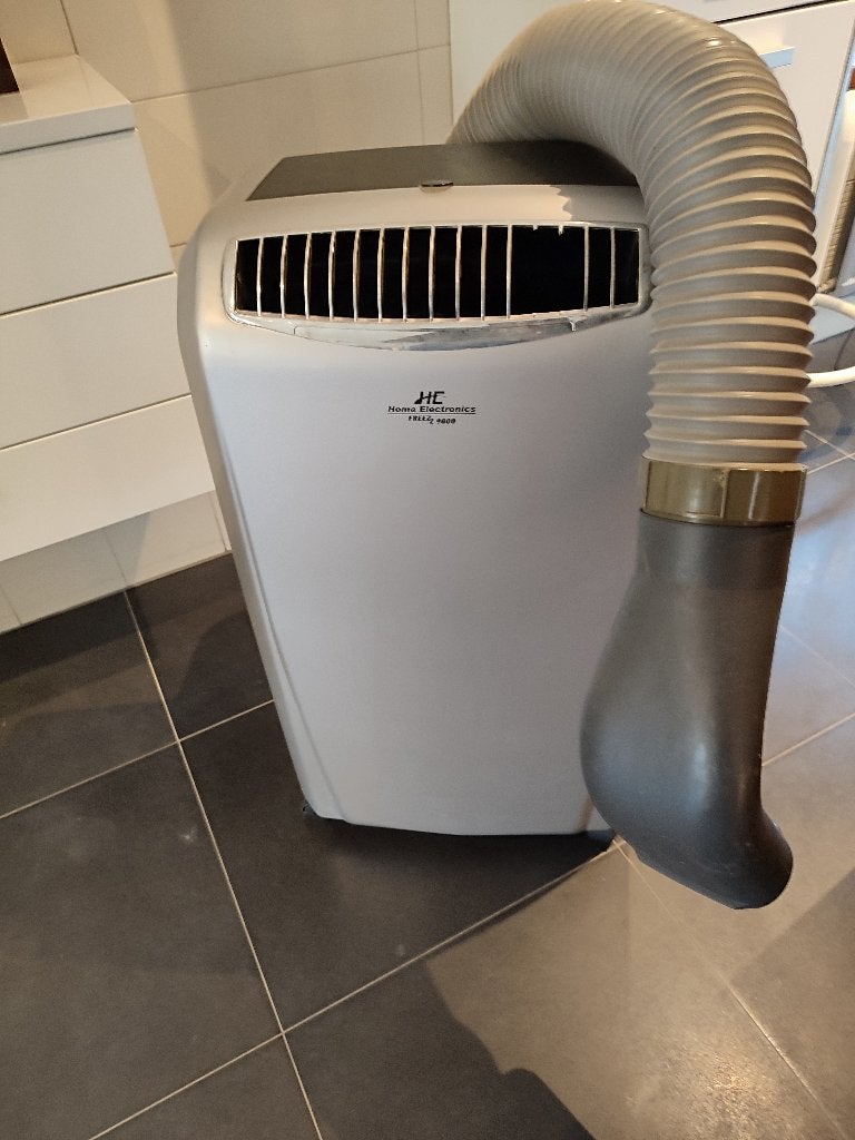 HC Freezz 9000 BTU mobiele airconditioner, Elektronische apparatuur, Airco's, Ophalen, Timer, 3 snelheden of meer, Koelen en Ontvochtigen