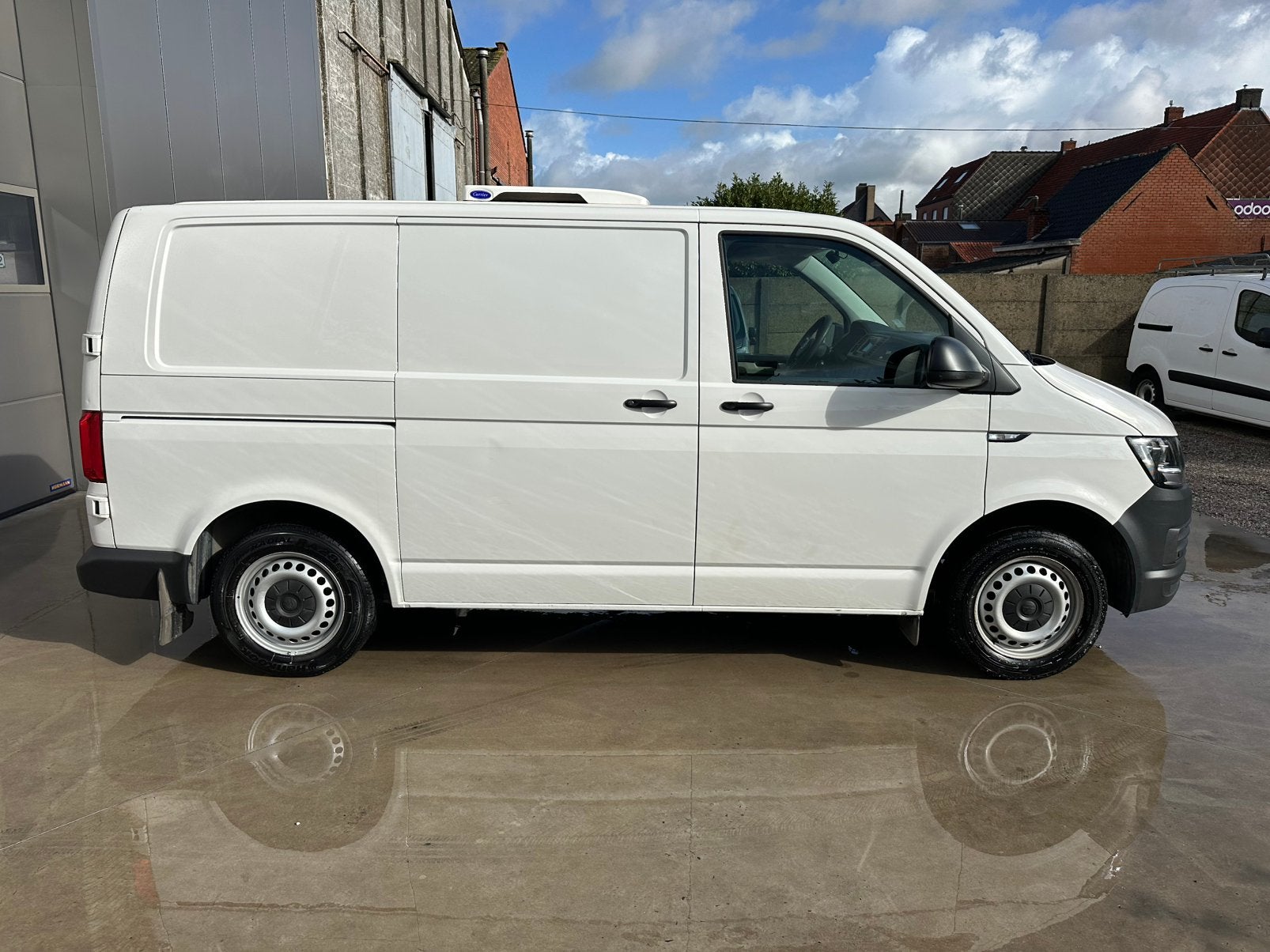 Volkswagen transporter / frigo  / euro 6, Auto's, Voorwielaandrijving, Stof, Euro 6, 4 cilinders