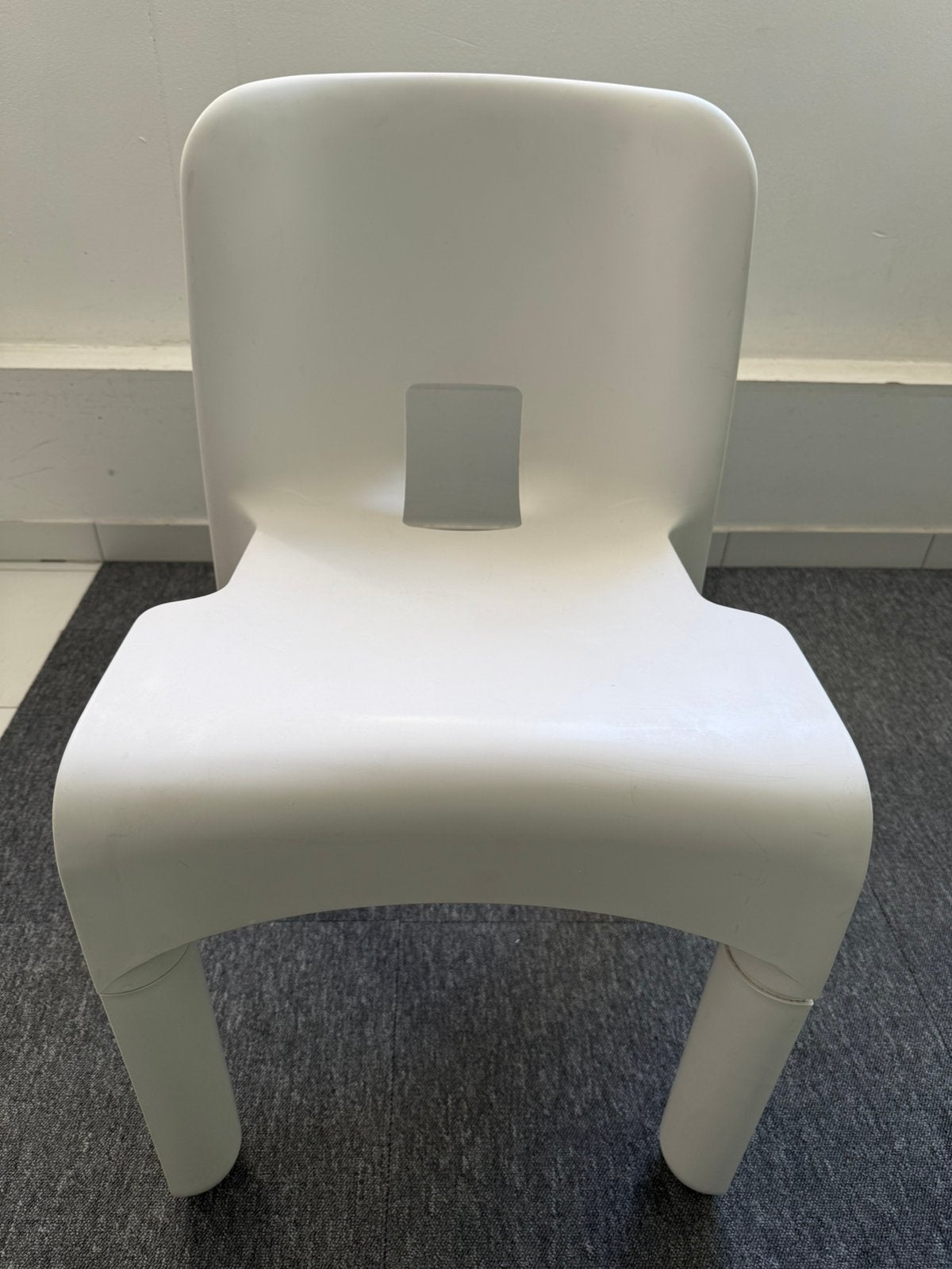 Chaise Kartell Universale 4867, Antiek en Kunst, Ophalen