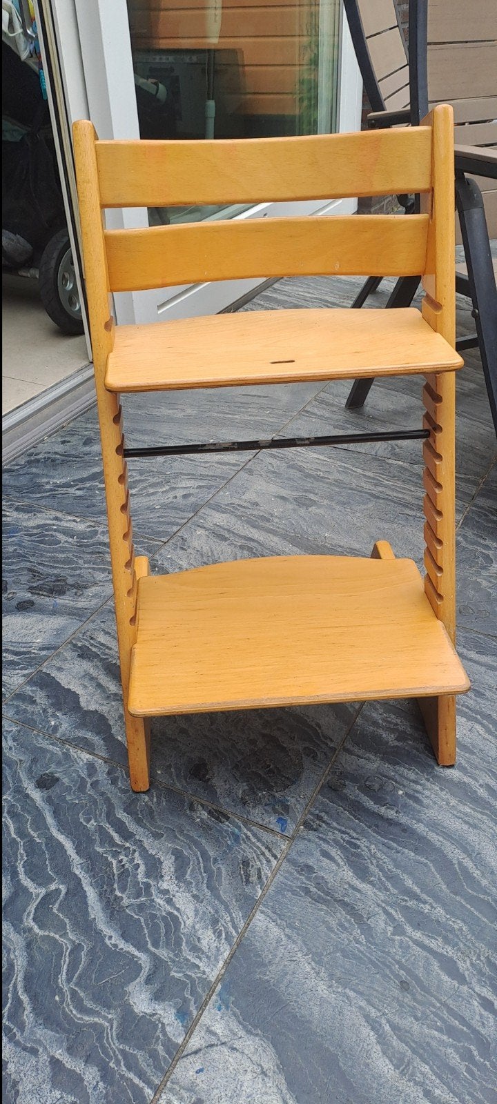 Stokke trip trap stoel, Ophalen
