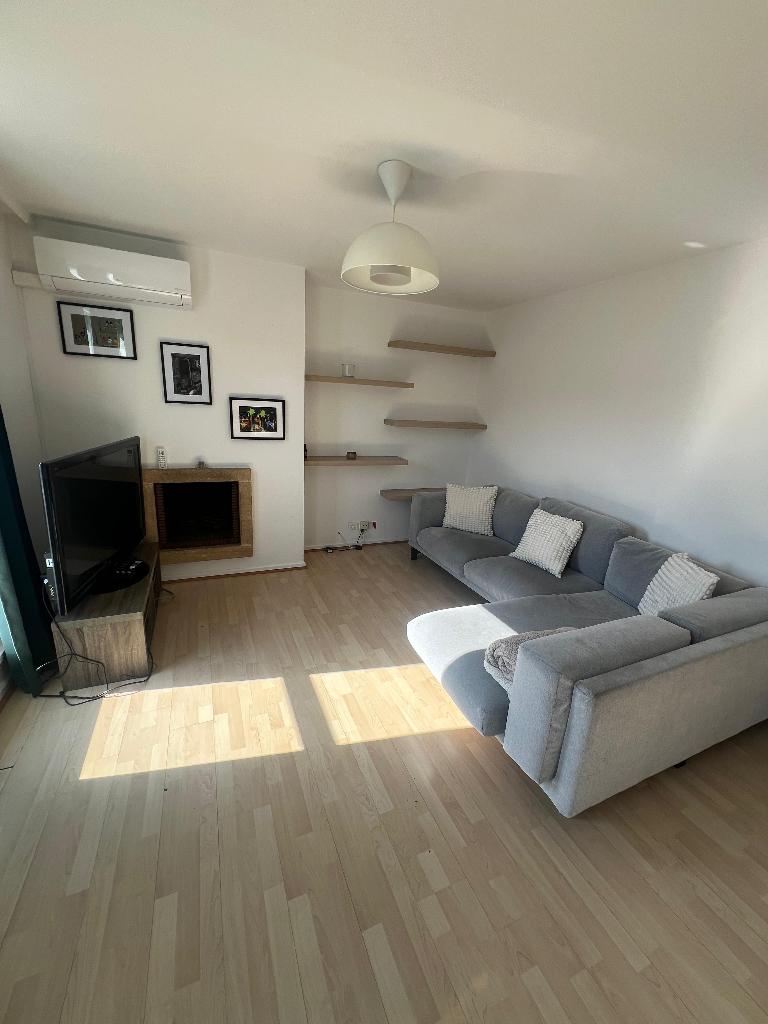 Canapé Ikea en L, 75 à 100 cm, 250 à 300 cm, Quatre personnes ou plus, Enlèvement