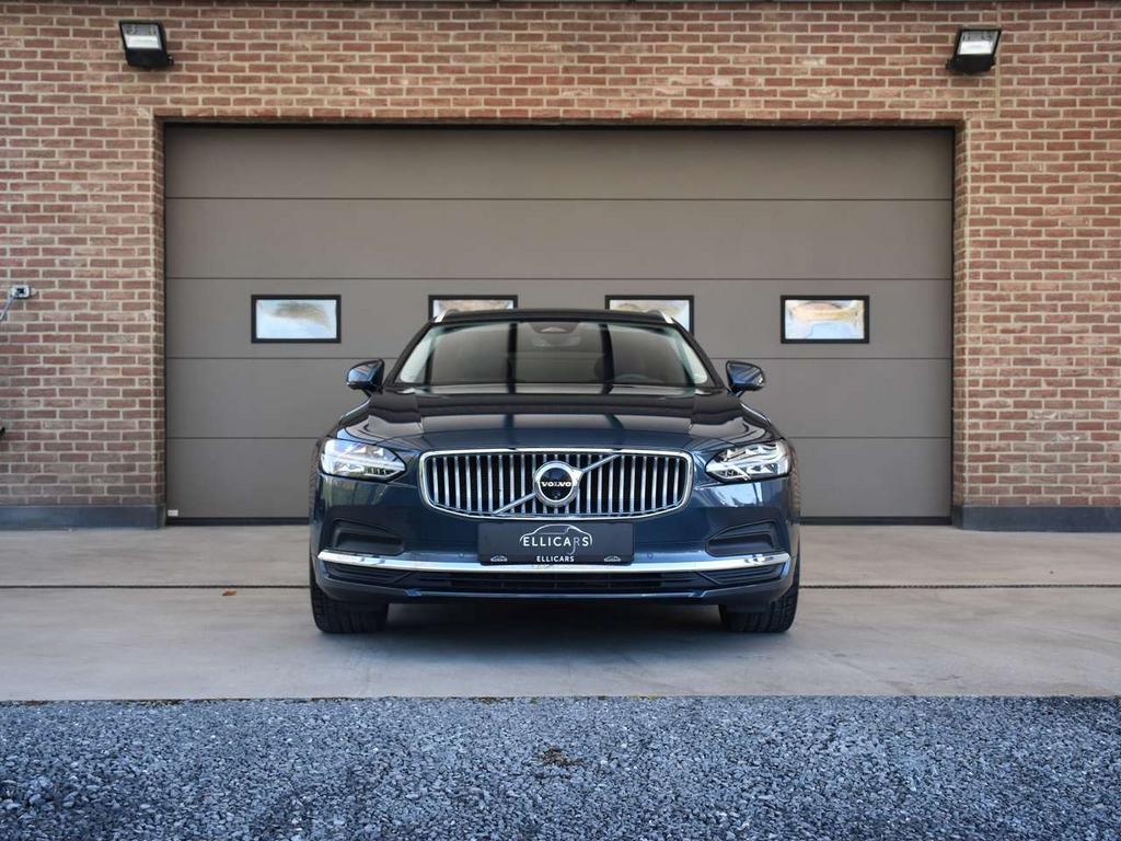 Volvo V90 2.0 B4 PLUS BRIGHT CARPLAY / 360 CAM / LED / DAB, Auto's, Volvo, 197 pk, V90, Zwart, Bedrijf