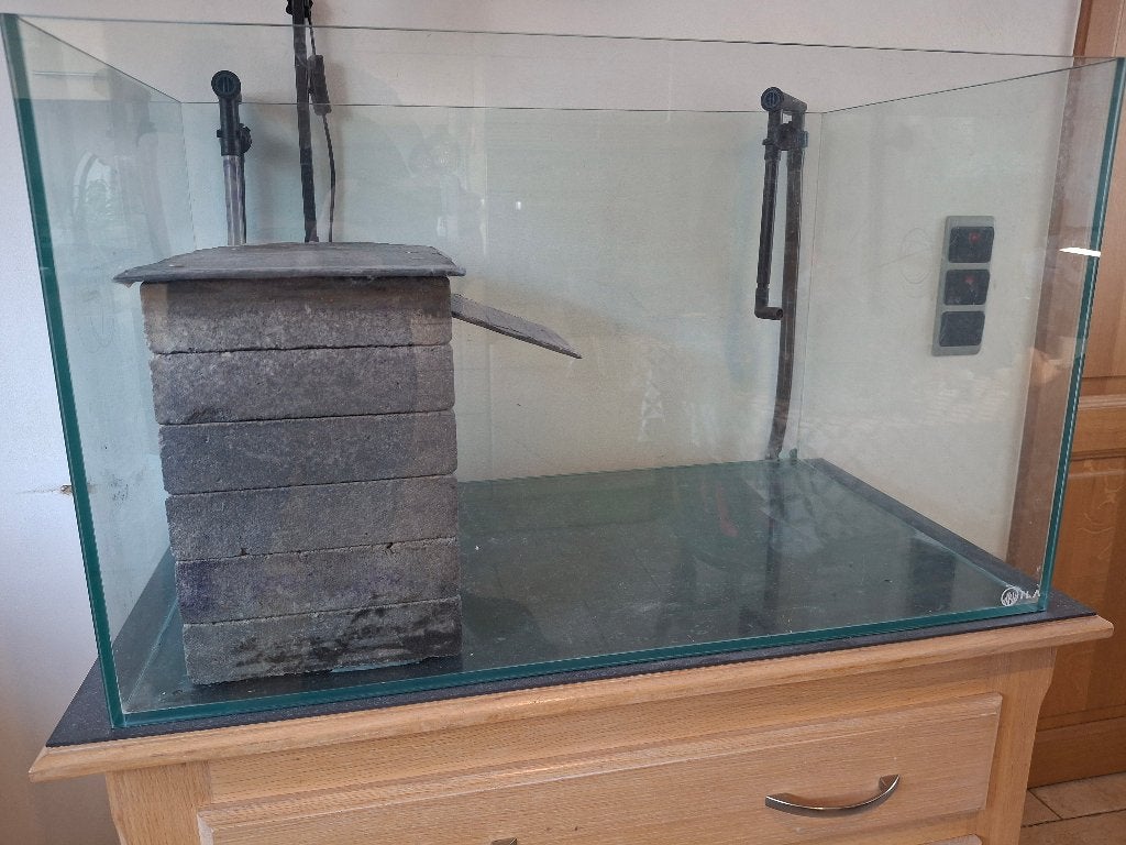 Ila aquarium, Animaux & Accessoires, Poissons | Aquariums & Accessoires, Enlèvement, Comme neuf, Aquarium vide, Autres marques