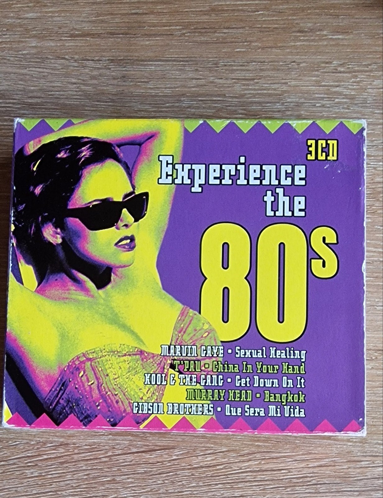 Découvrez les années 80. 3CD, Enlèvement ou Envoi