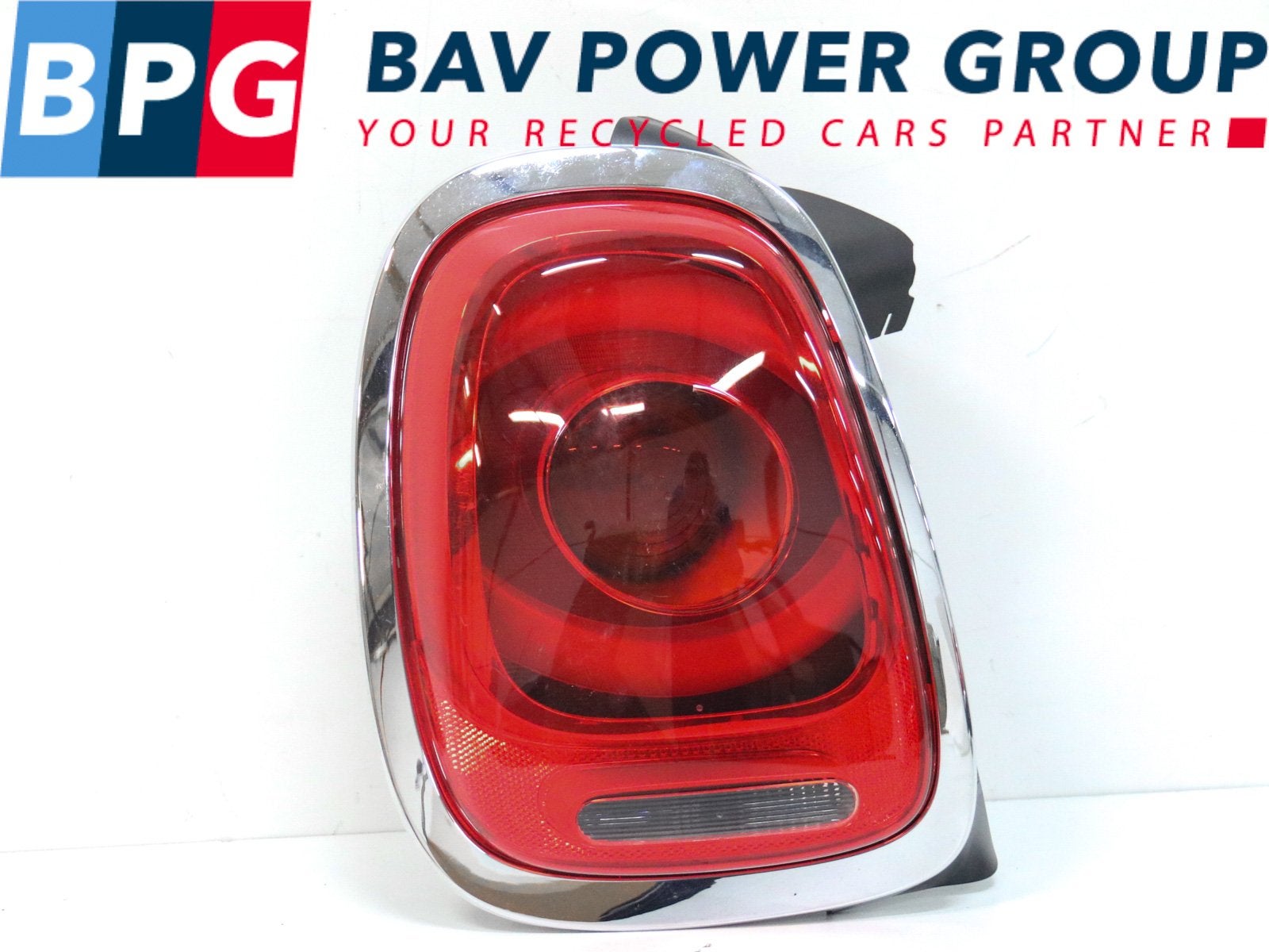 FEU ARRIÈRE GAUCHE LED F55 Mini Mini (F56) (63-21-7297413), Petuelring 130
80809  München, DE, Mini, Utilisé, Minikundenbetreuung@mini.de