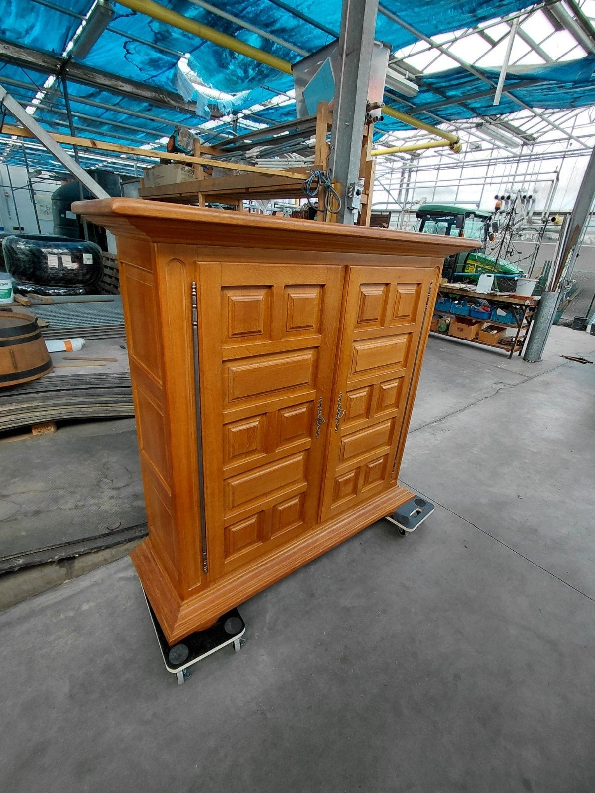 Belle armoire/commode en chêne massif (2 portes), Enlèvement ou Envoi