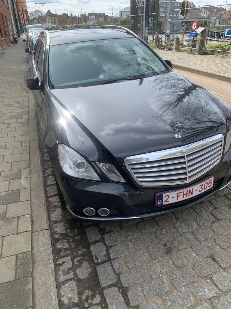 Mercedes w212 E200 cgi, Autos, Euro 5, Achat, 135 kW, Affichage tête haute