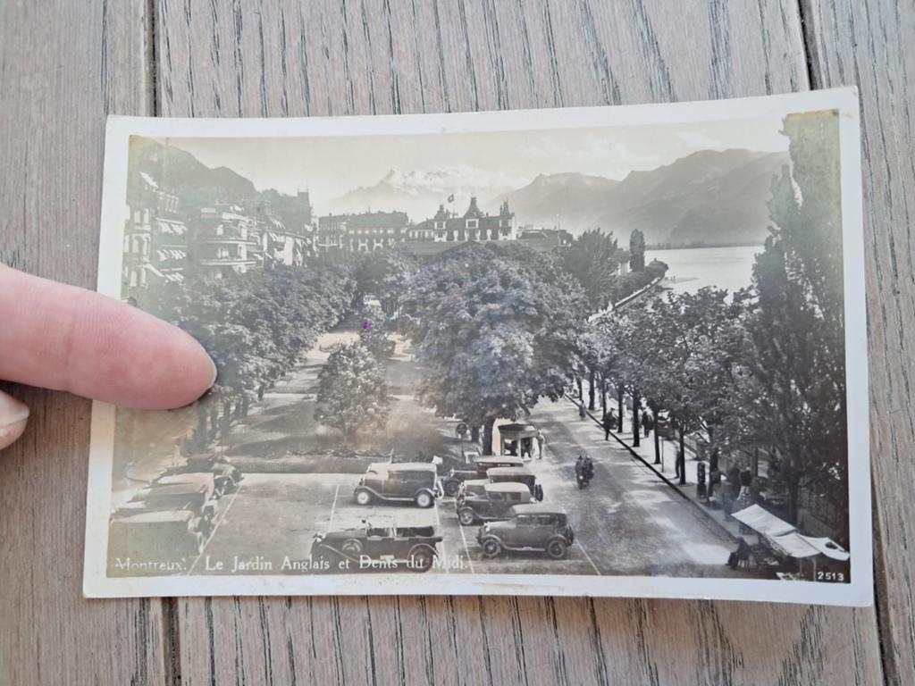 Onbeschreven pk met oude auto's : Montreux, jardin Anglais, Ophalen of Verzenden