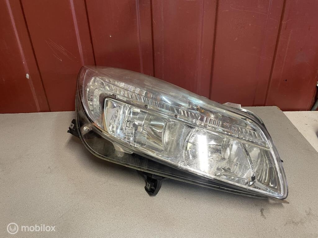 Koplamp rechts Opel Insignia A ('08-'17), Enlèvement ou Envoi, Opel, Opel, Utilisé