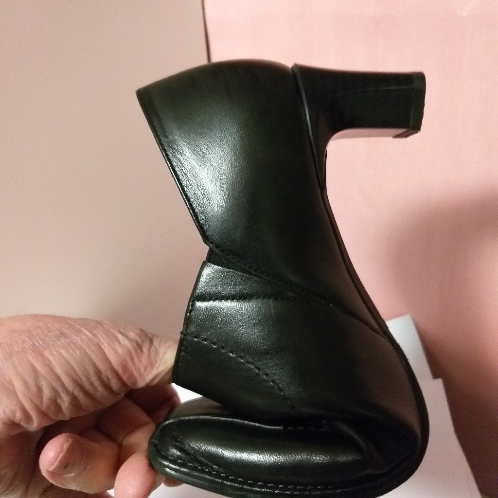 Chaussures  en cuir noir, Vêtements | Femmes, Chaussures, Enlèvement ou Envoi, Noir