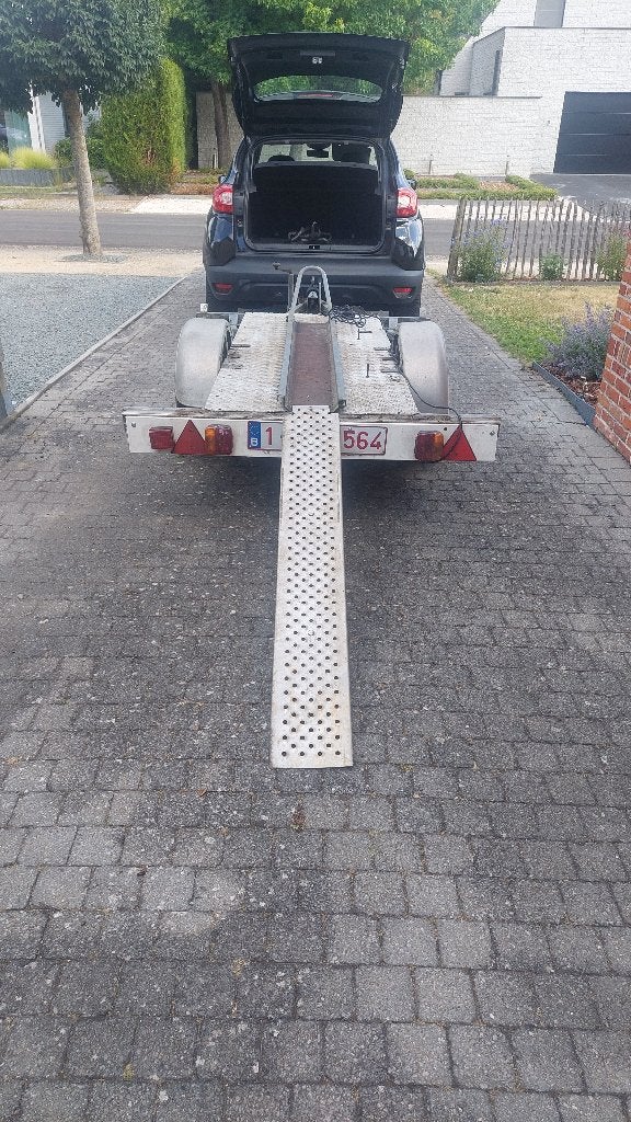 aanhangwagen voor motor, Ophalen, Gebruikt