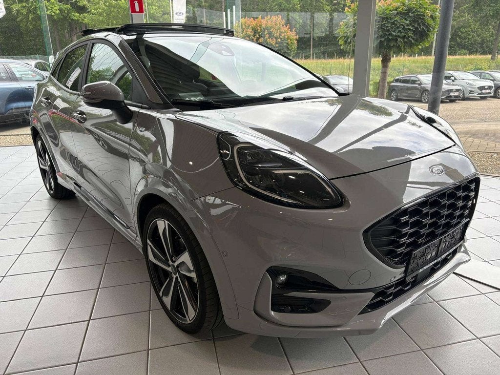 Ford Puma Puma St-line X MHEV 155 PK met pano-dak (bj 2023), Auto's, Ford, Automaat, Hybride Elektrisch/Benzine, Zilver of Grijs