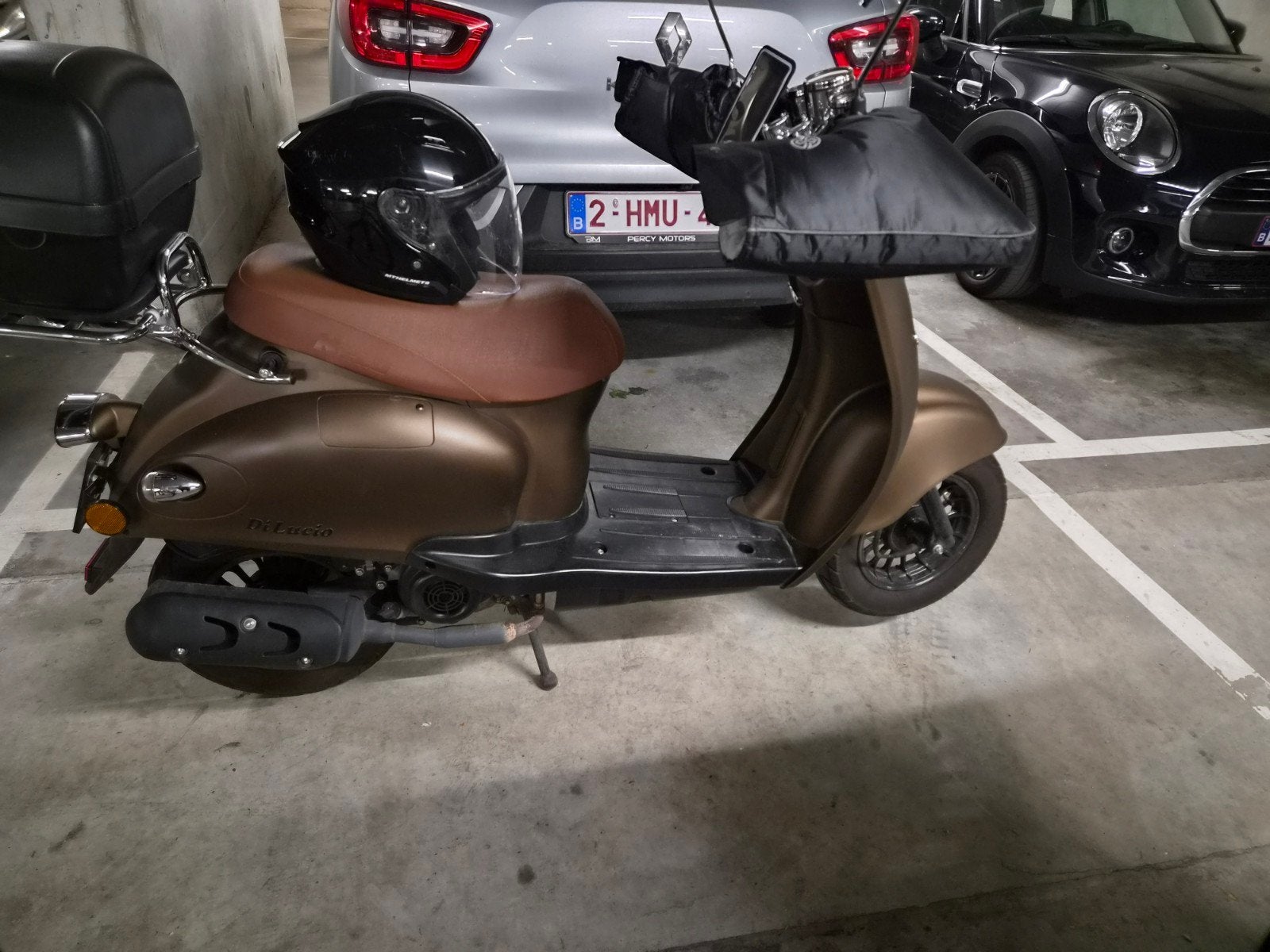 scooter neco, Fietsen en Brommers, Ophalen, Zo goed als nieuw, Benzine