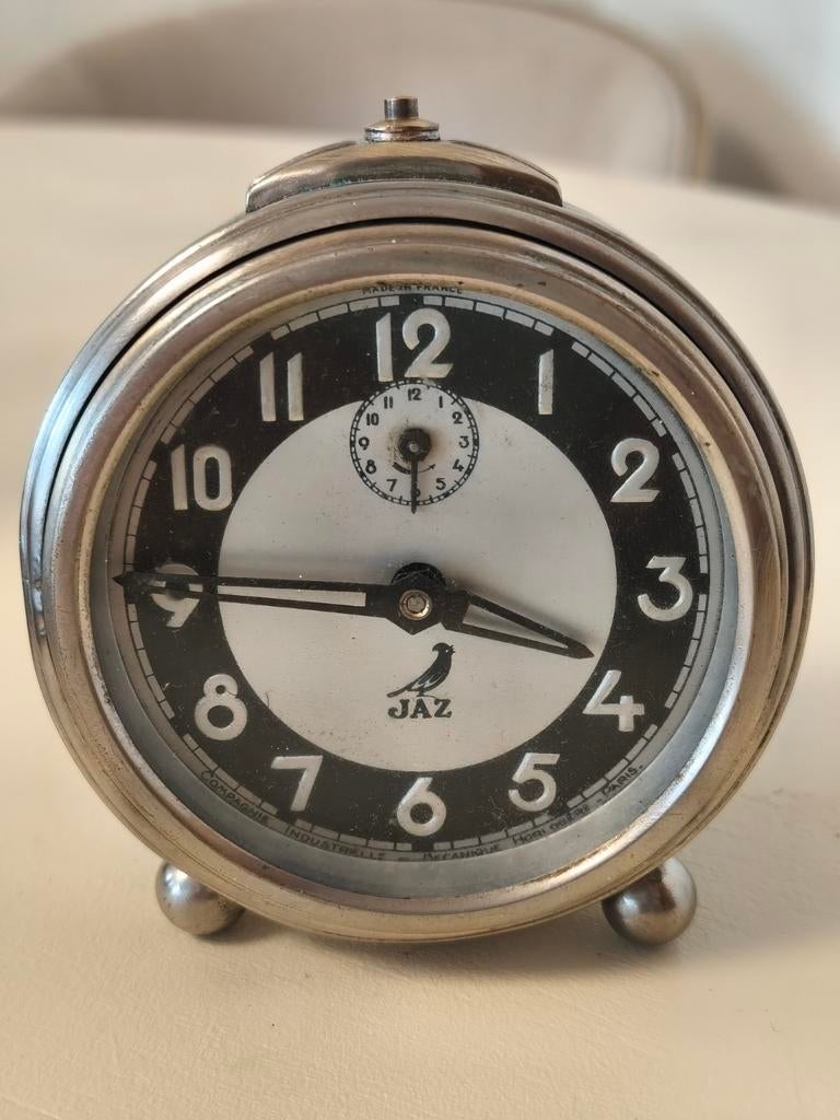 Oude vintage mechanische wekker en JAZ-verzamelaar, Verzenden