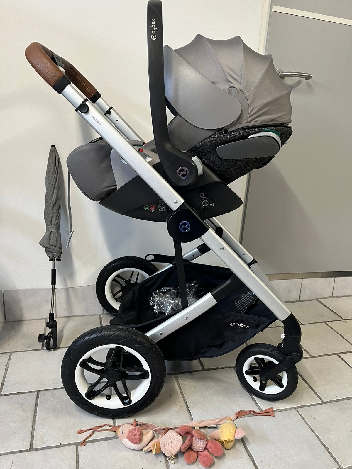 Cybex TALOS S 2en1 en Super etat, Enlèvement, Comme neuf, Poussette, Pneus