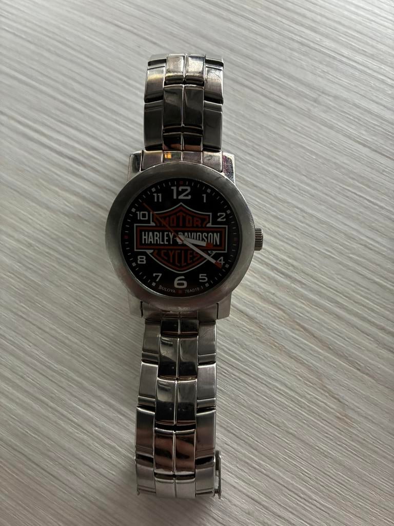Horloge Harley Davidson, Bijoux, Sacs & Beauté, Montres | Anciennes | Antiquités, Montre-bracelet, Autres marques, Enlèvement ou Envoi